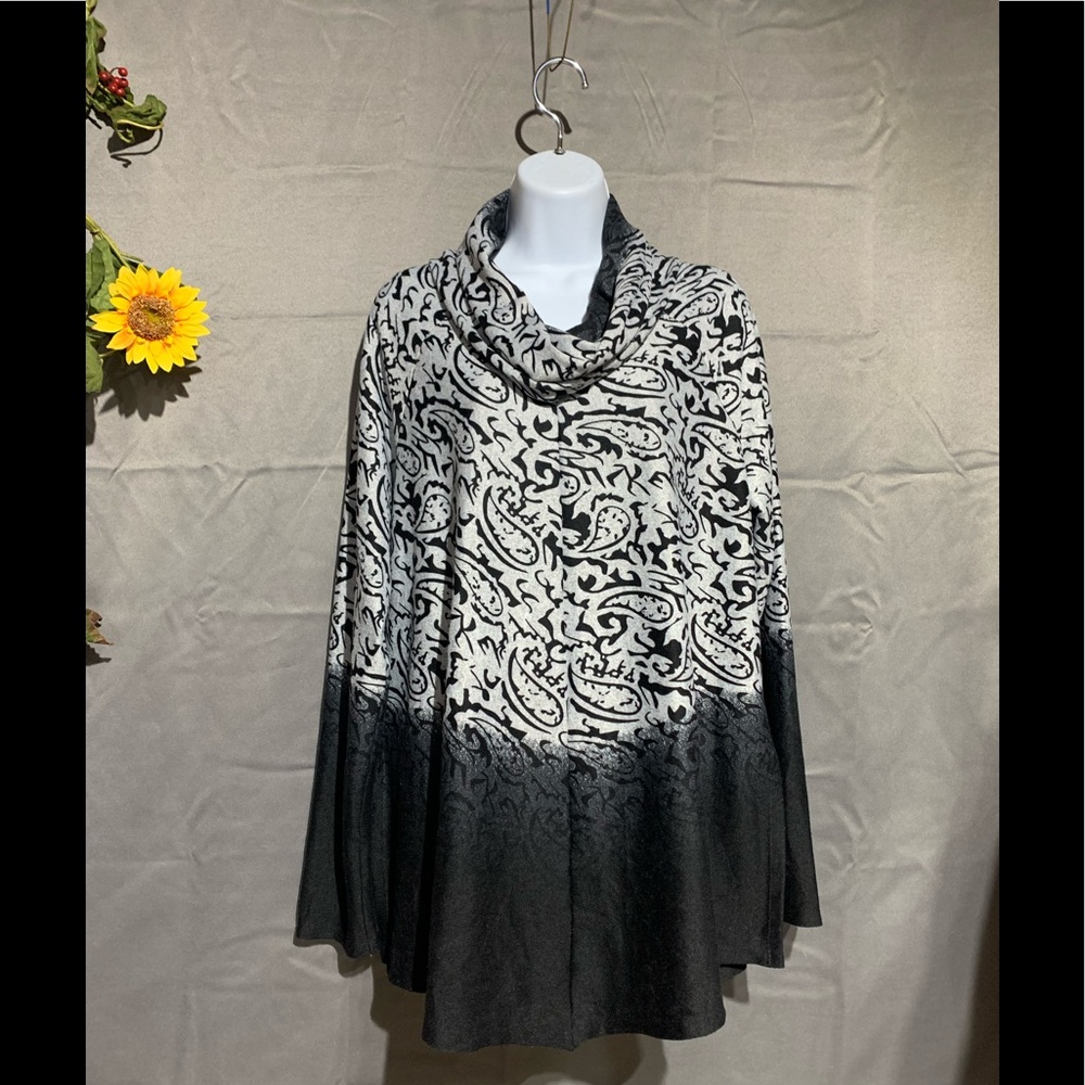PURE Essence XXL Knit Top